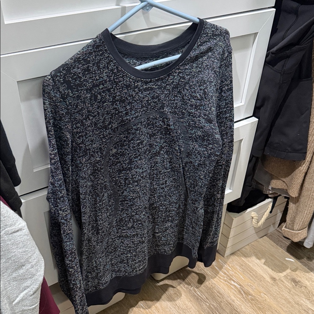 Lululemon Athletica Black and multi confetti color Sweatshirt. Very rare find!
